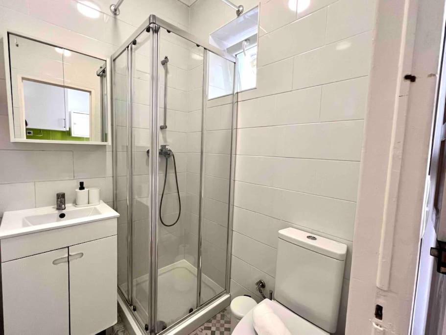 Studio In Estoril Near Beach Walk In 3 Min Exterior foto